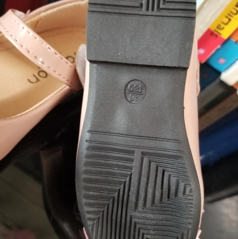 NWOB toddler girl dress shoes (B1)